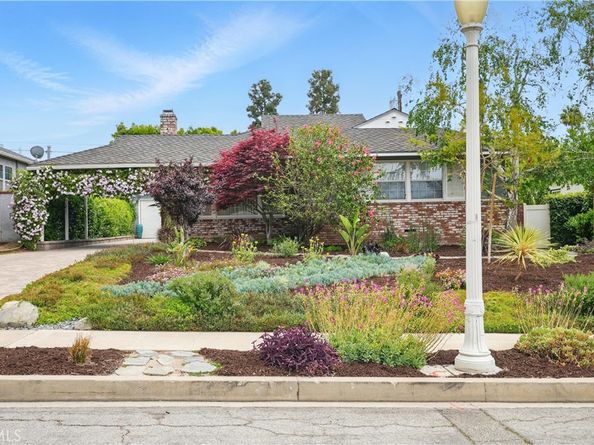 406 University Avenue, Burbank CA 91504