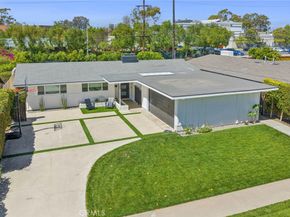 304 Hanover, Costa Mesa CA 92626