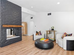 304 Hanover, Costa Mesa CA 92626
