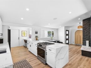 304 Hanover, Costa Mesa CA 92626