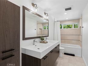 304 Hanover, Costa Mesa CA 92626
