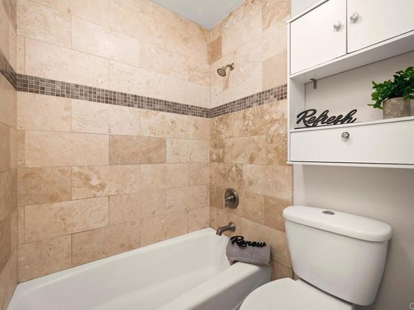 206 Lento Lane, El Cajon CA 92021
