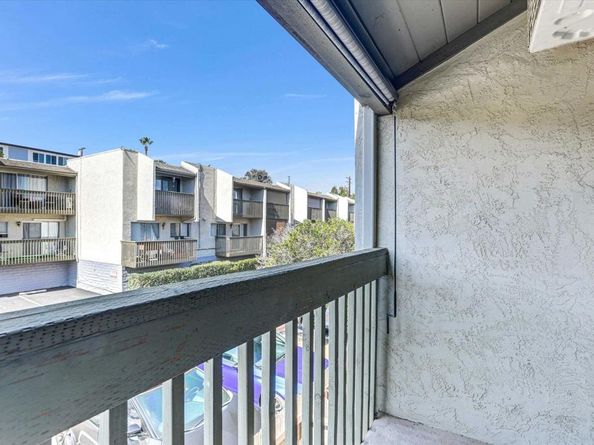 3282 Berger d1, San Diego CA 92123