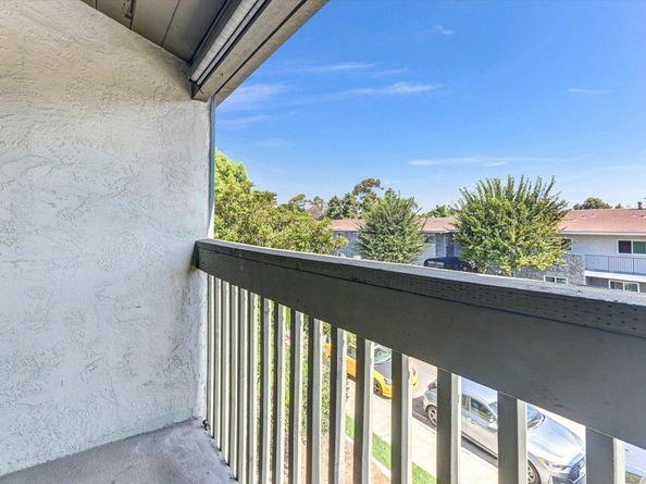 3282 Berger d1, San Diego CA 92123