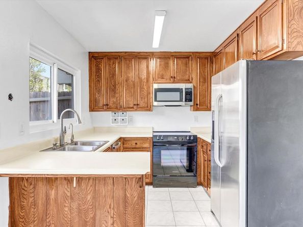 3282 Berger d1, San Diego CA 92123