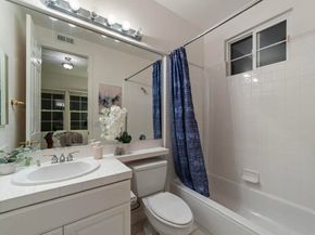 2216 Blossom Hill Lane, Escondido CA 92029