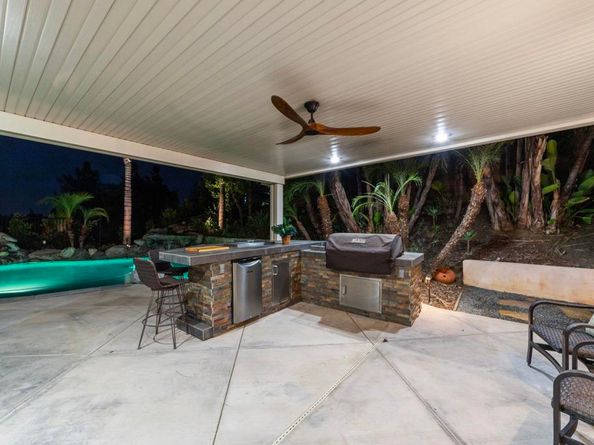 2216 Blossom Hill Lane, Escondido CA 92029