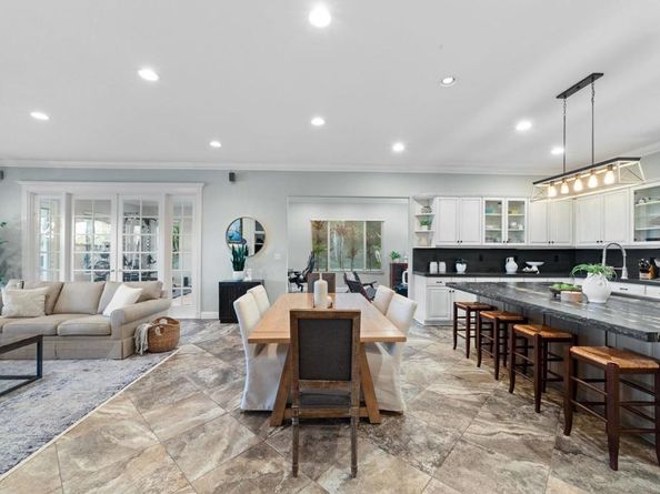 2216 Blossom Hill Lane, Escondido CA 92029