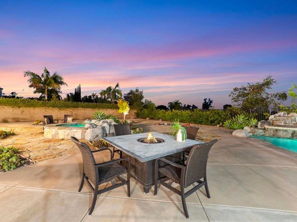 2216 Blossom Hill Lane, Escondido CA 92029