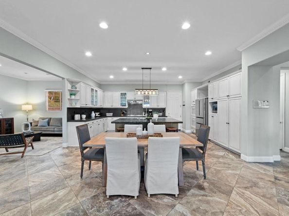 2216 Blossom Hill Lane, Escondido CA 92029