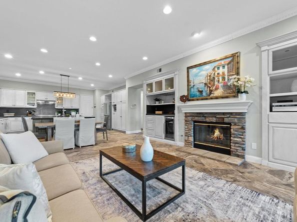 2216 Blossom Hill Lane, Escondido CA 92029