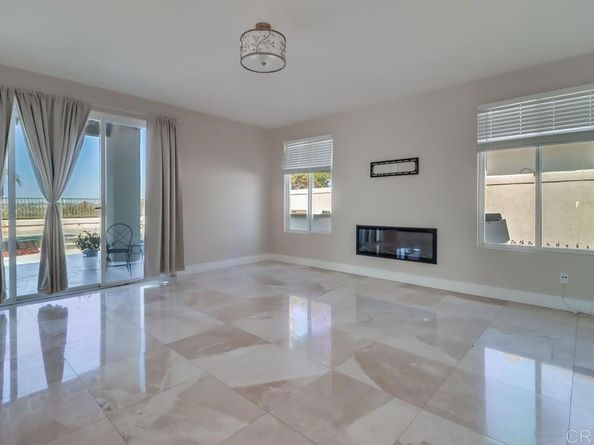 743 Terra Nova Dr, Chula Vista CA 91910