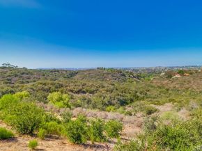 743 Terra Nova Dr, Chula Vista CA 91910