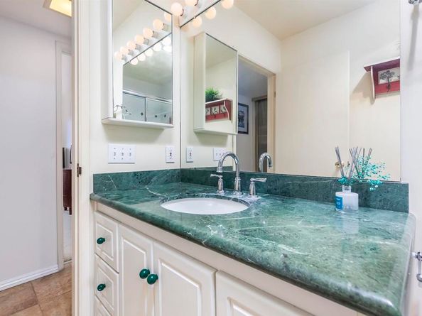 2915 Lawrence St. 8, San Diego CA 92106