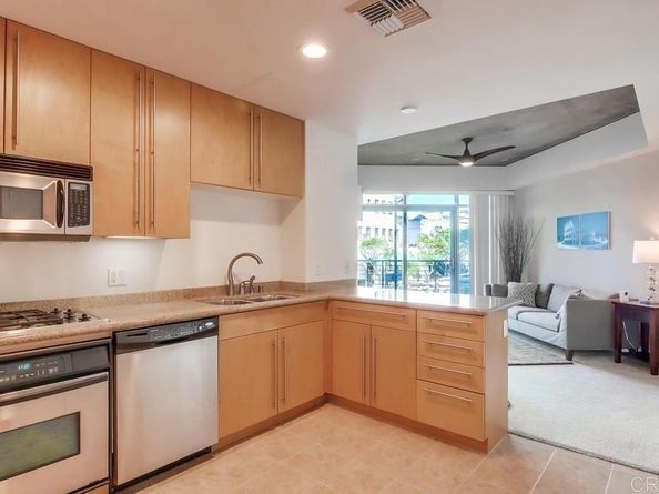 801 Ash St 205, San Diego CA 92101