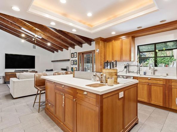 11724 Shadow Valley Road, El Cajon CA 92020