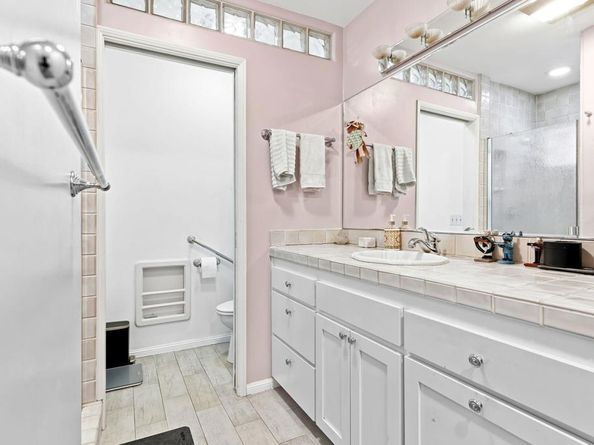 11724 Shadow Valley Road, El Cajon CA 92020