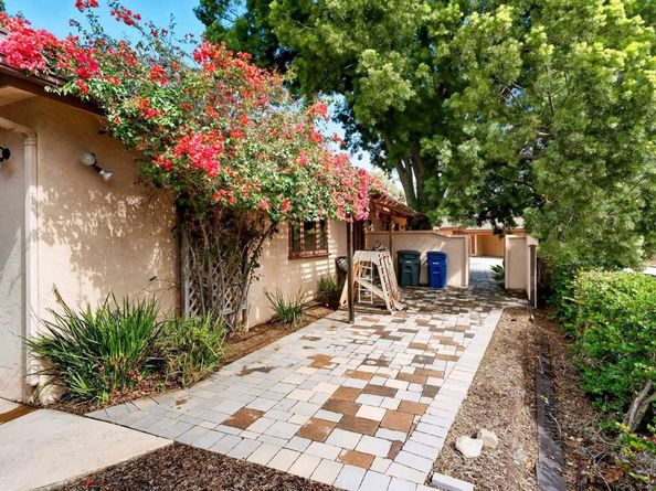 11724 Shadow Valley Road, El Cajon CA 92020