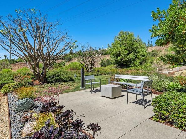 2706 via alta place, San Diego CA 92108