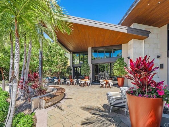 2706 via alta place, San Diego CA 92108