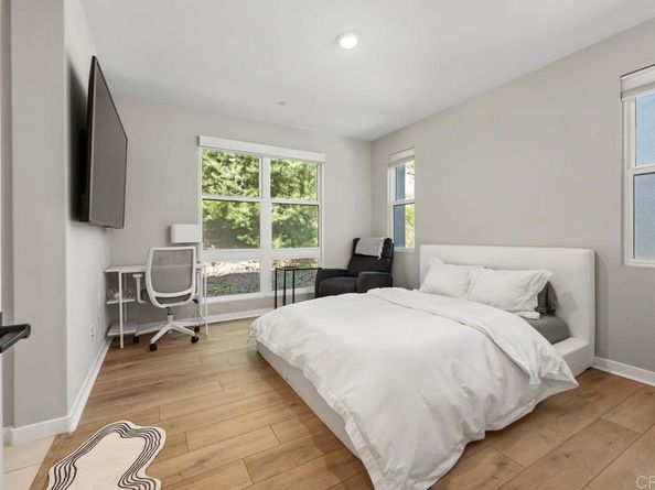 2706 via alta place, San Diego CA 92108