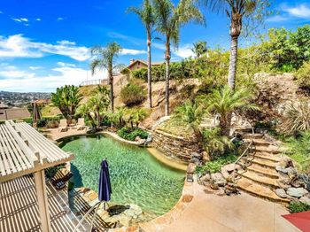 7056 Del Cerro Boulevard