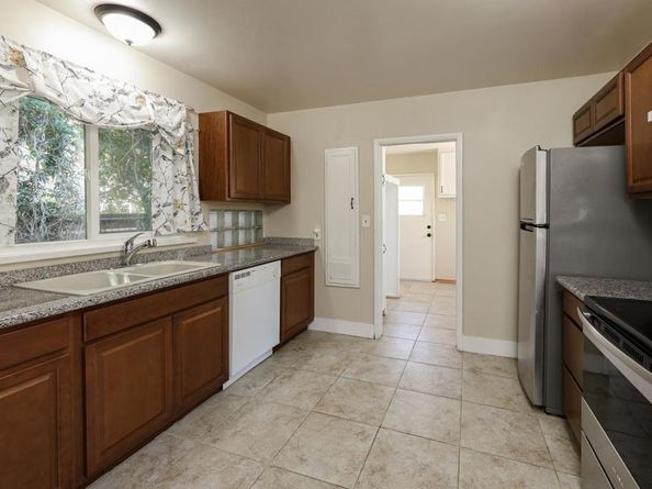 4662 Bancroft, San Diego CA 92116