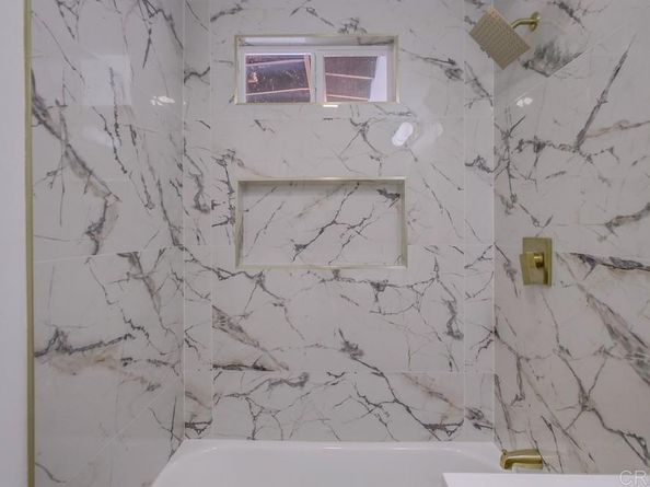 5610 Streamview Drive, San Diego CA 92105