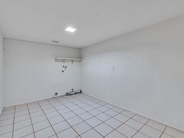 2211 Calle Jalapa 109, West Covina CA 91792