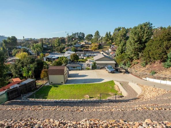 8366 Sunview Drive, El Cajon CA 92021