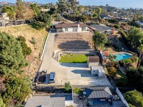 8366 Sunview Drive, El Cajon CA 92021