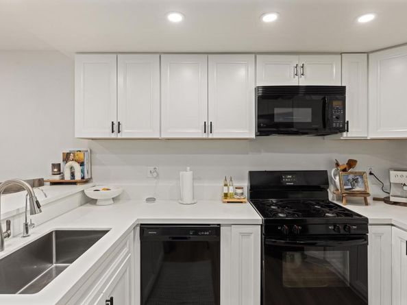 3992 60th St 113, San Diego CA 92115