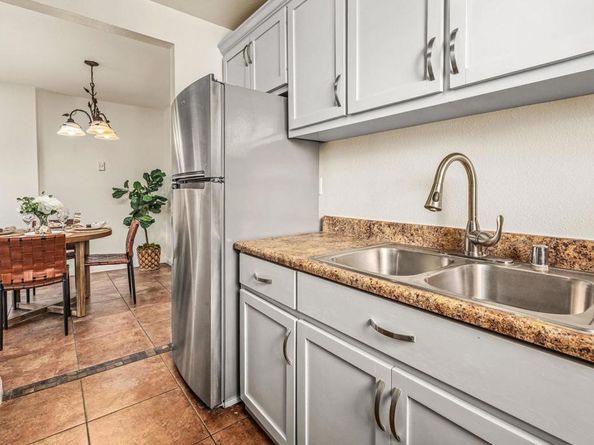 2920 Briarwood Rd I1, Bonita CA 91902