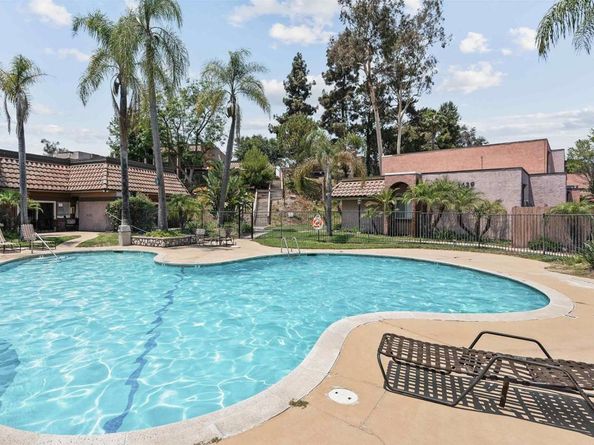 1463 N Broadway A, Escondido CA 92026