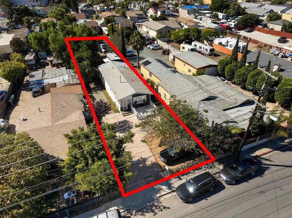 207 Cottonwood Road, San Ysidro CA 92173