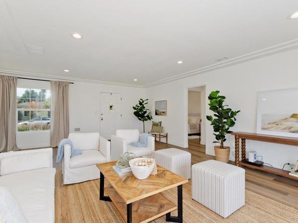 4657 Lenore Drive, San Diego CA 92115