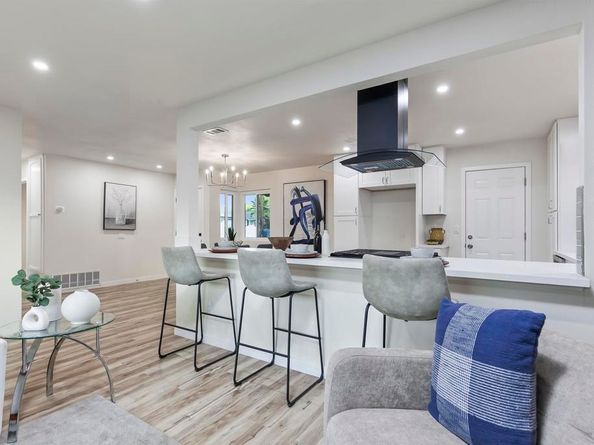 6548 Bantam Lake Circle, San Diego CA 92119