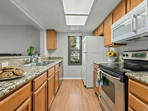 15032 Avenida Venusto 179, San Diego CA 92128