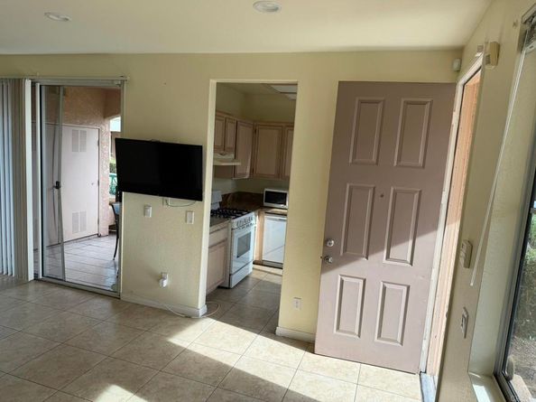 11438 Via Rancho San Diego 141, El Cajon CA 92019