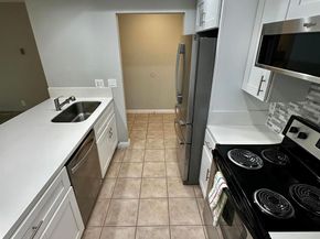 178 Fourth Avenue 12, Chula Vista CA 91910