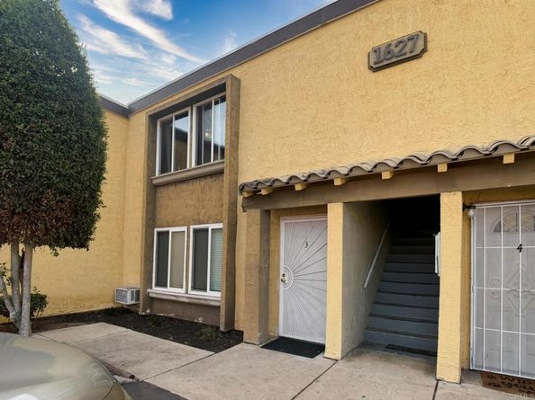 1627 Pentecost Way 7, San Diego CA 92105