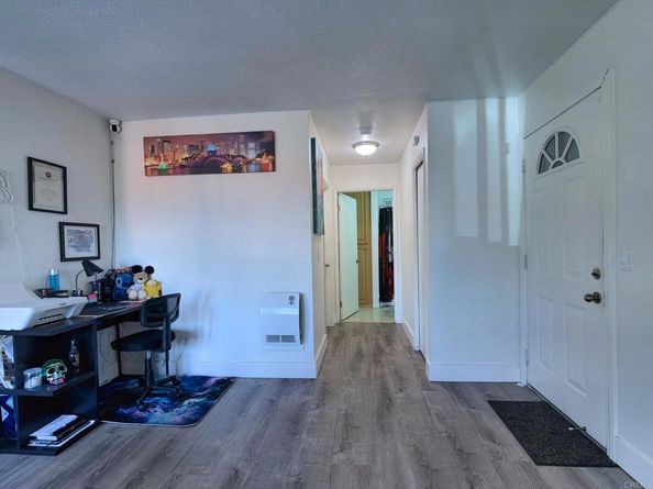 1627 Pentecost Way 7, San Diego CA 92105