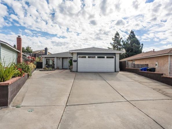 215 Henrietta Ct, San Diego CA 92114