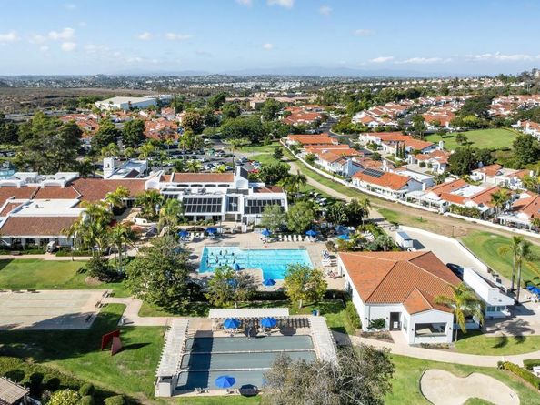 4763 Galicia Way, Oceanside CA 92056