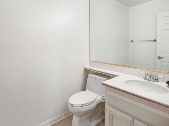 4763 Galicia Way, Oceanside CA 92056