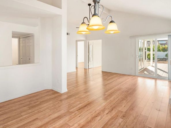 4763 Galicia Way, Oceanside CA 92056