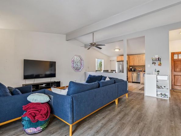 2045 Cardinal Dr., San Diego CA 92123