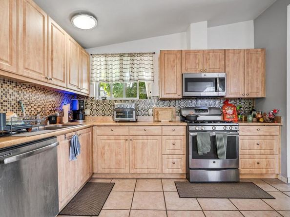 2045 Cardinal Dr., San Diego CA 92123