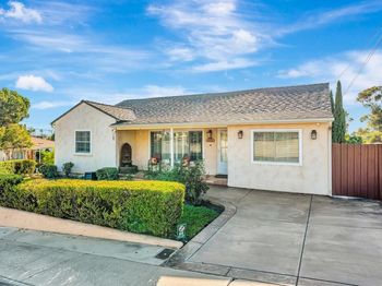 4704 Austin Dr