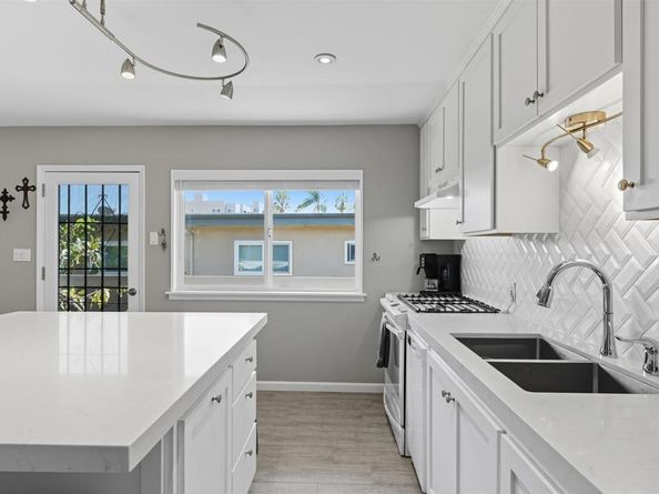 4381 Oregon Street 6, San Diego CA 92104